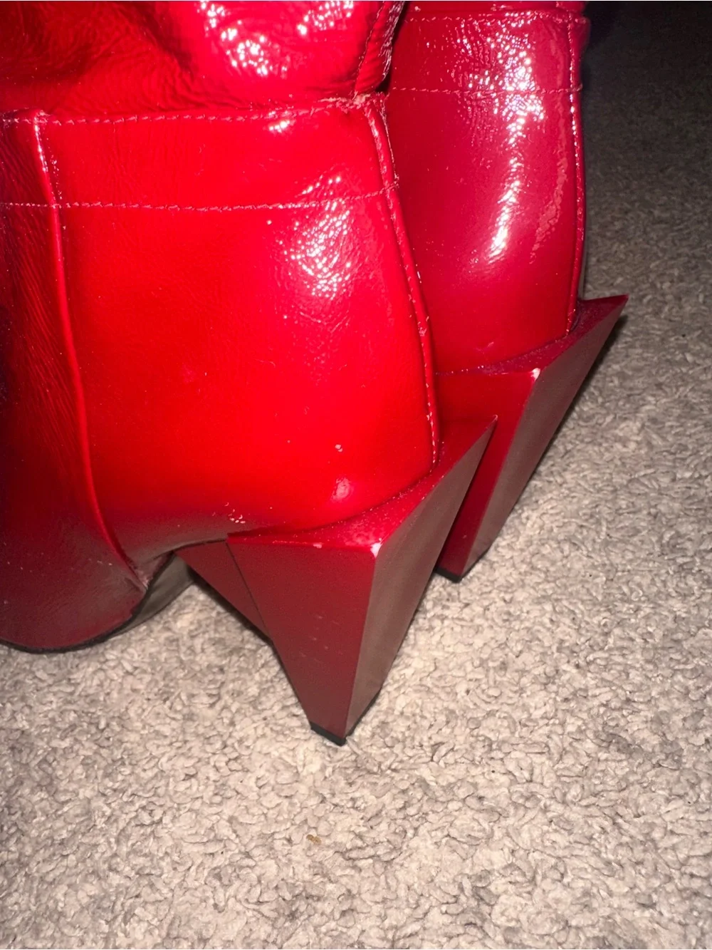 Zara glossy red